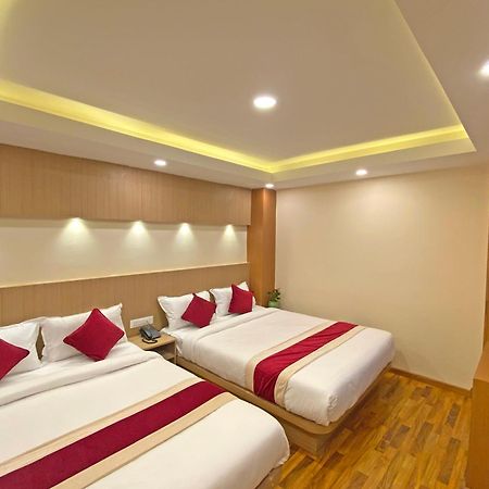 Hotel Nilakantha Pvt. Ltd Katmandou Extérieur photo