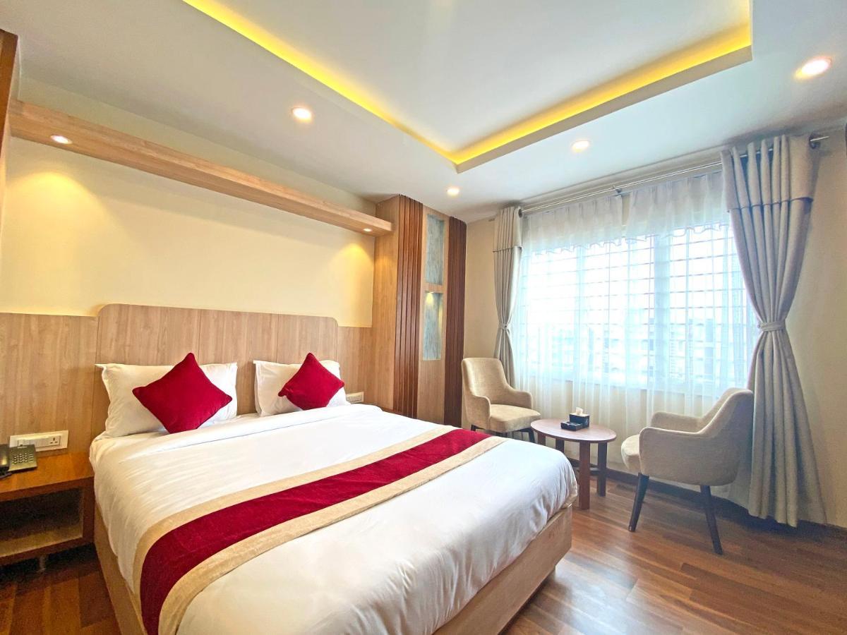 Hotel Nilakantha Pvt. Ltd Katmandou Extérieur photo