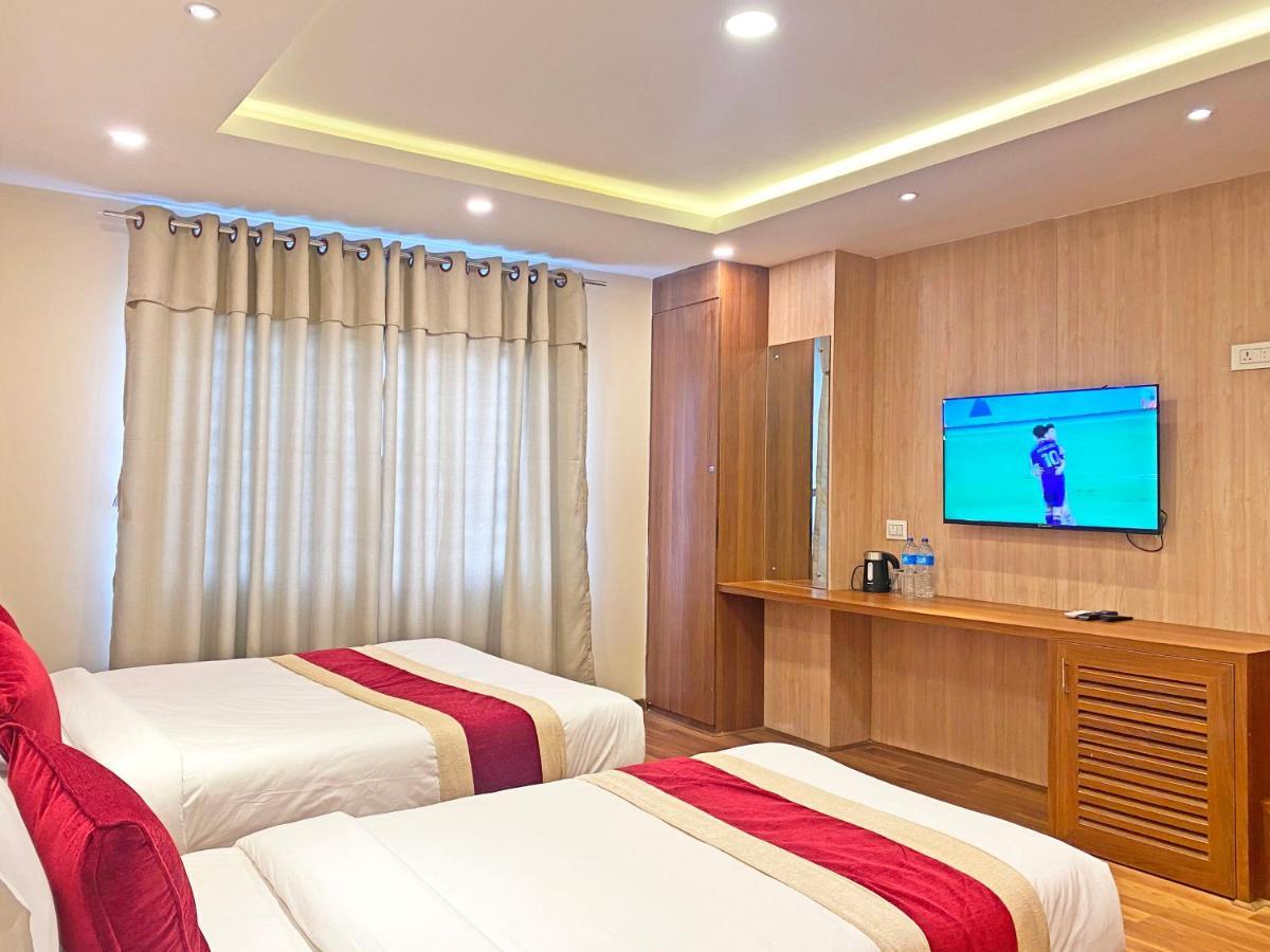 Hotel Nilakantha Pvt. Ltd Katmandou Extérieur photo