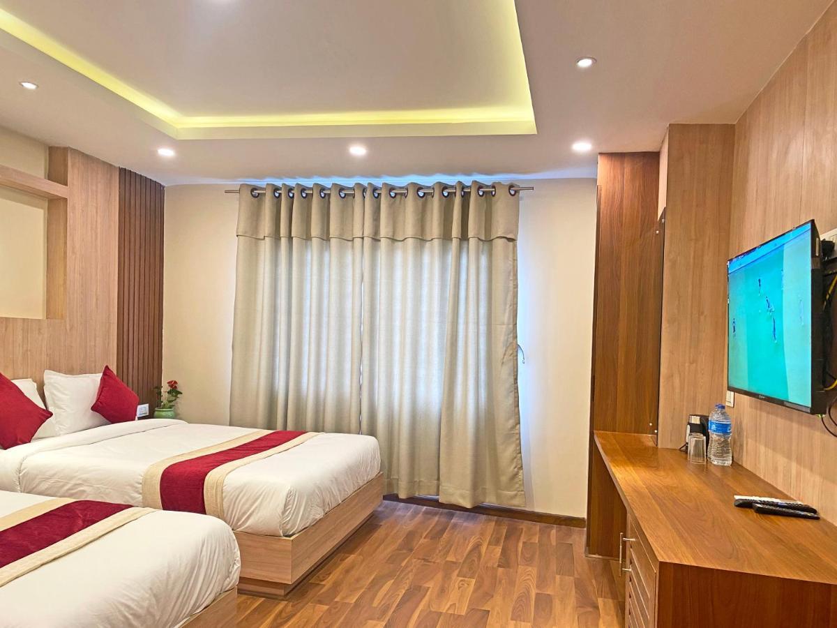 Hotel Nilakantha Pvt. Ltd Katmandou Extérieur photo