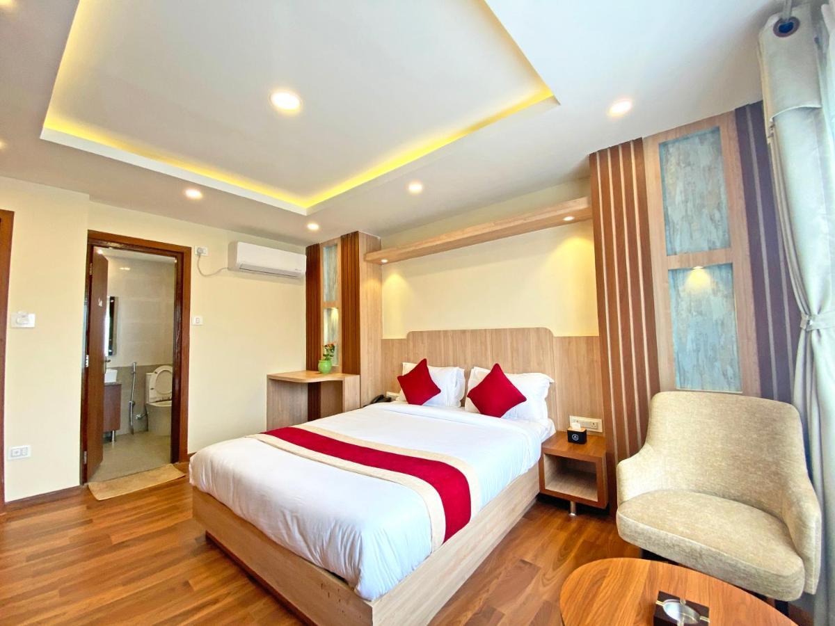 Hotel Nilakantha Pvt. Ltd Katmandou Extérieur photo